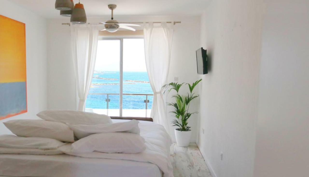 Nomasuites - Sea Studio Paphos Eksteriør billede